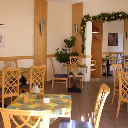 Akzent Parkhotel ホテル 3*