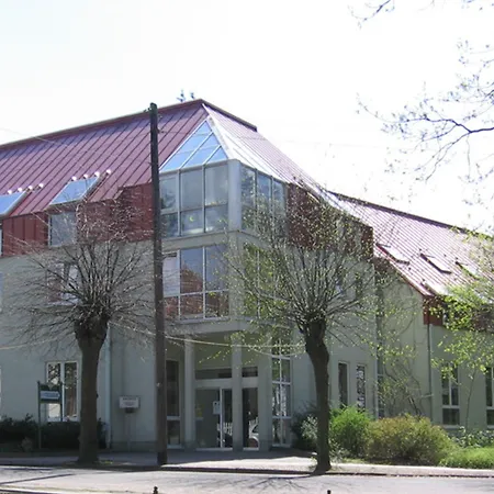 Akzent Parkhotel トレッビン