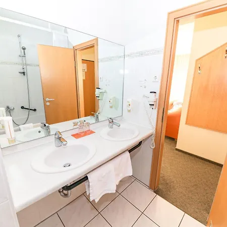 Akzent Parkhotel ホテル 3*