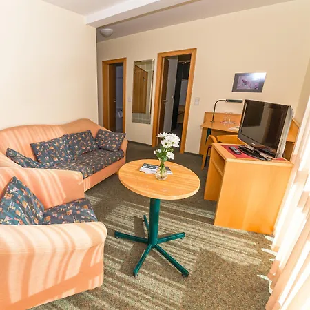 ホテル Akzent Parkhotel 3*