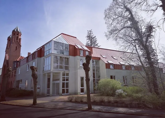 Ξενοδοχείο Akzent Parkhotel 3*